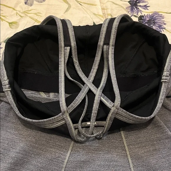 lululemon athletica Gray and Black Tank Top - Picture 6 of 7